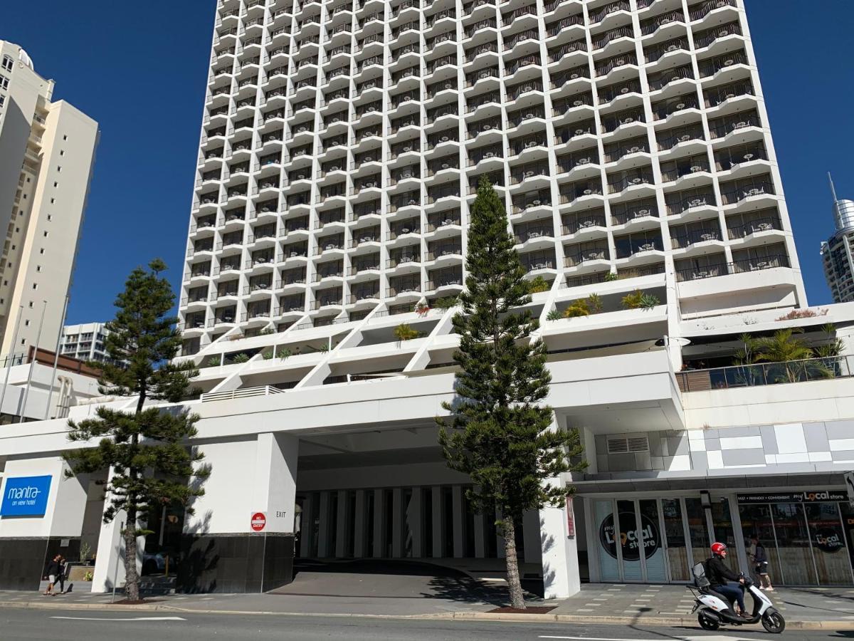 Apartment High Floor Ocean View At Surfers Paradise - *